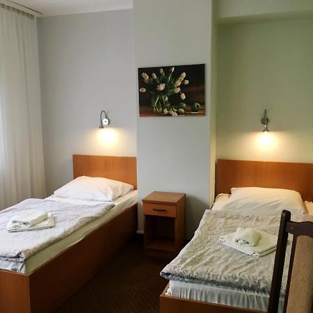 Hotel 3 Swarzędz Eksteriør billede